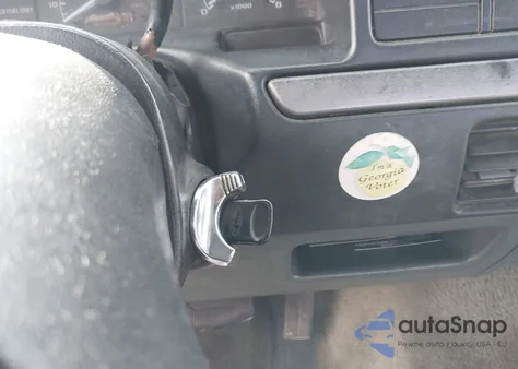 1993 Ford F150 из США, поврежденный, VIN 1FTEX15N6PKB77145